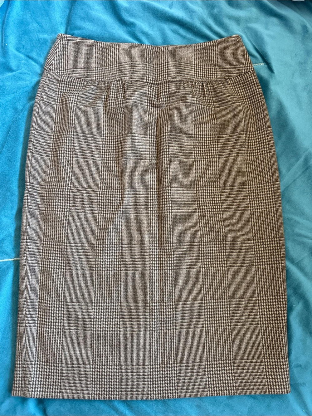 MaxMara Elegant Plaid Pencil Skirt